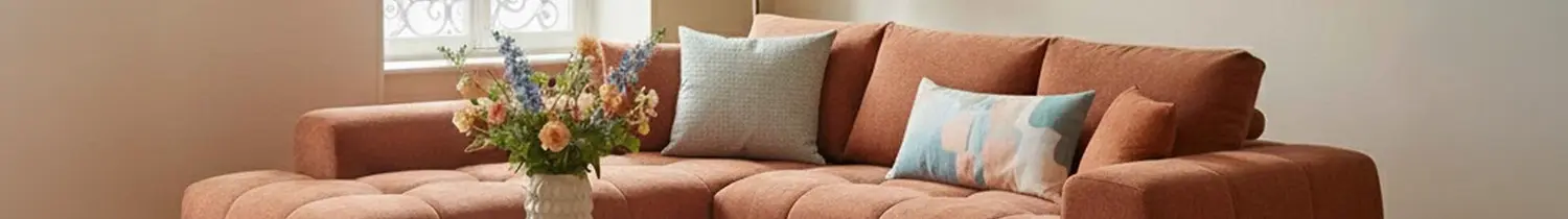 sofá de esquina con chaise longue compacto